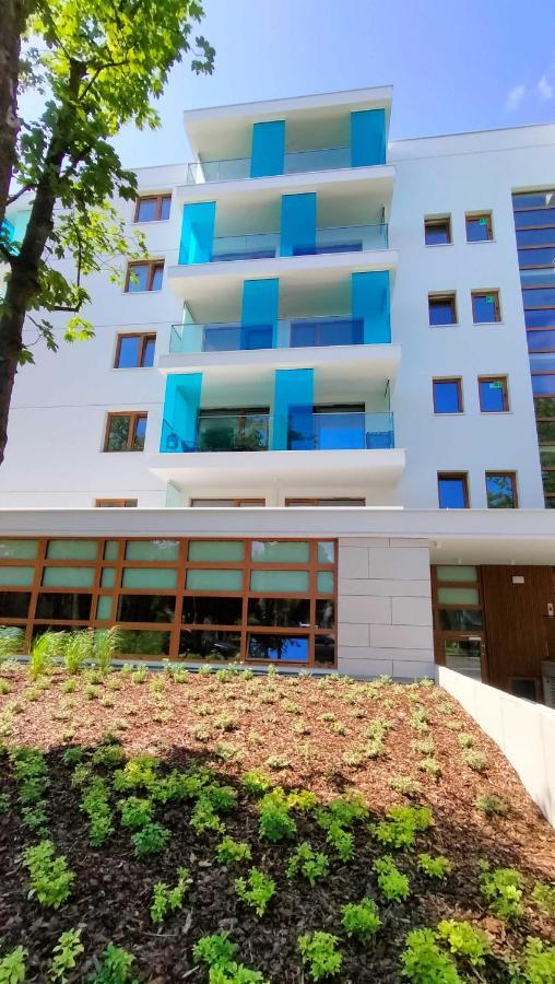 Cicha Przystan Apartamenty Whiteblue Sauna&Fitness&Parking Kołobrzeg Exteriör bild