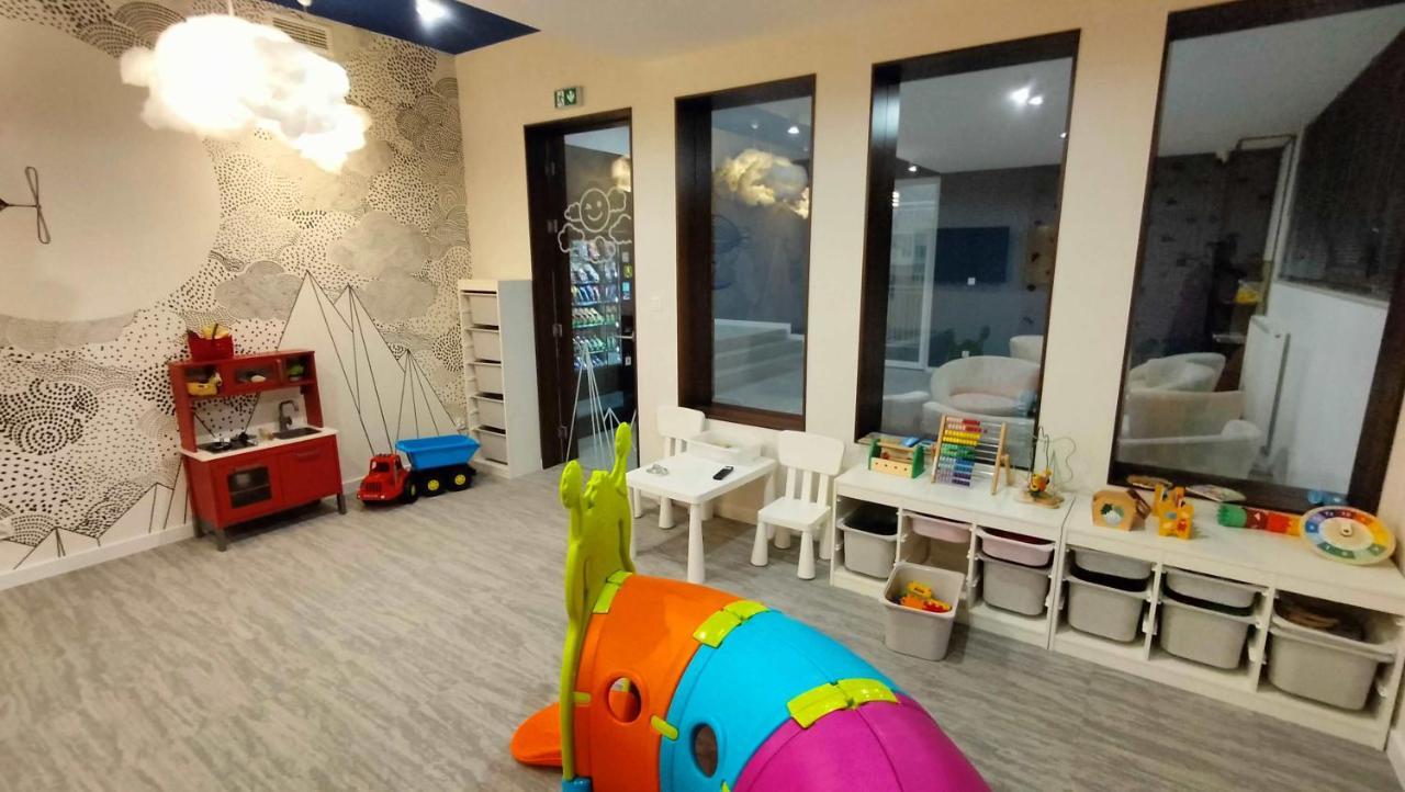 Cicha Przystan Apartamenty Whiteblue Sauna&Fitness&Parking Kołobrzeg Exteriör bild